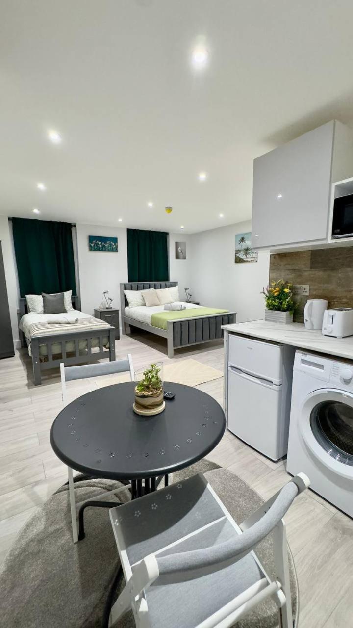 Guest&Rest Elite 2 Apartment London Luaran gambar