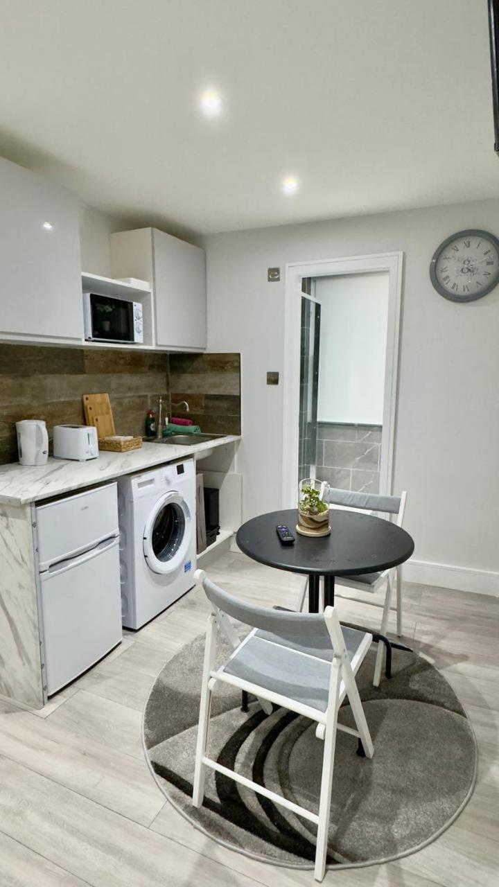 Guest&Rest Elite 2 Apartment London Luaran gambar